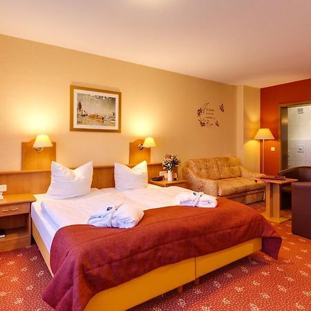 Hotel Die Kleine Blume Erfweiler Exteriör bild